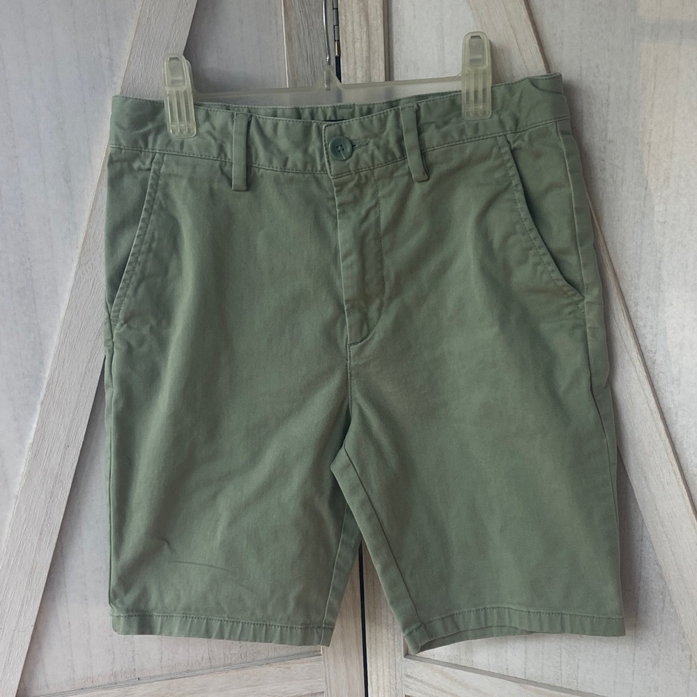 Nordstrom Kids' Cotton Light Olive Green Flat front Shorts Boy Size 14